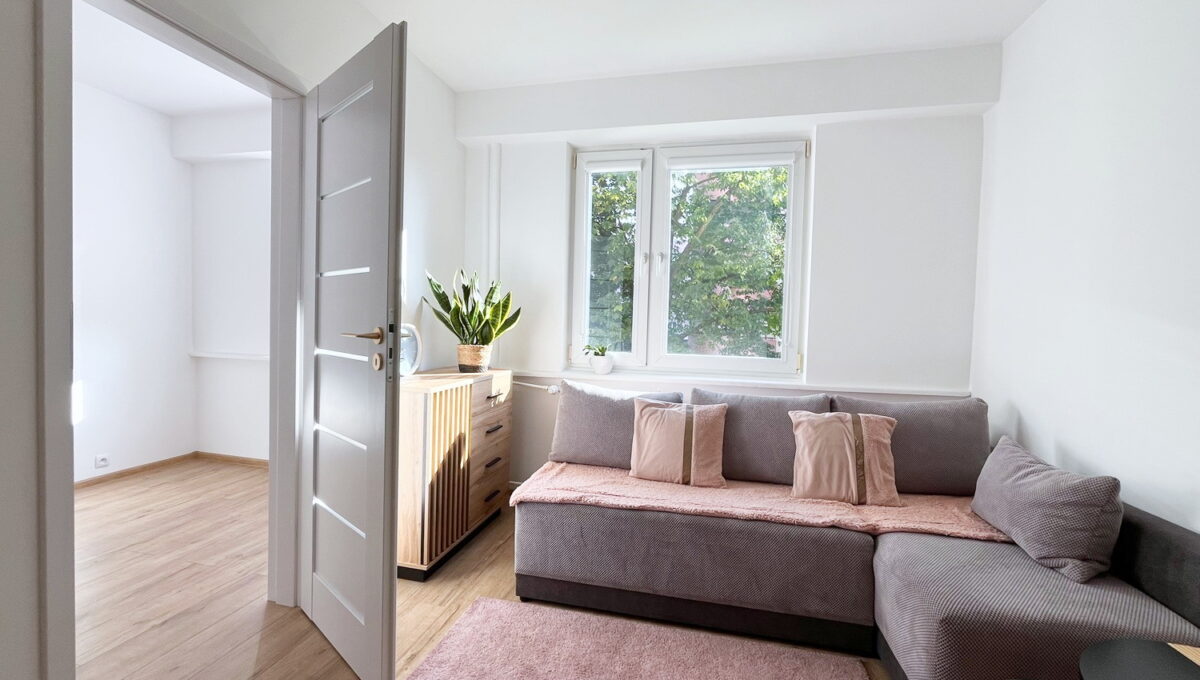 Blisko_uniwersytetu_i_politechniki_mieszkanie_do_wynajęcia_w_Rzeszowie_2 _pokoje_3