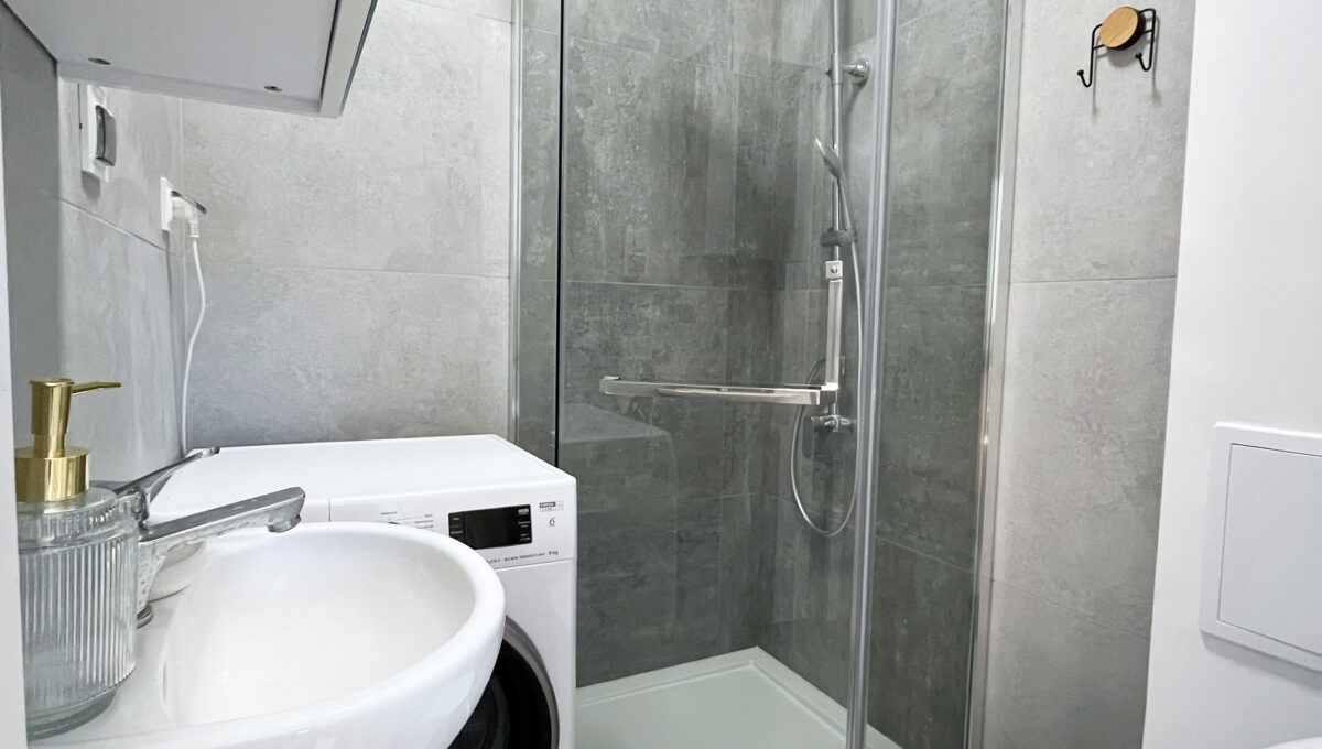 Dąbrowskiego_do_wynajęcia_mieszkanie_w_Rzeszowie_2_pokoje_dla_studentów_8