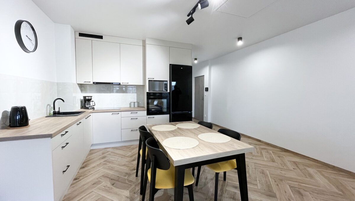 Jasionka_lotnisko_do_wynajęcia_3_pokoje_parking_5