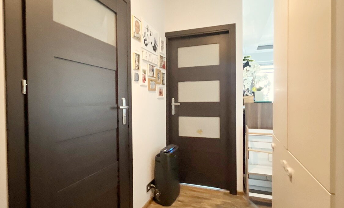 Lubelska_w_Rezszowie_2_pokoje_na_sprzedaż_balkon_duży_7