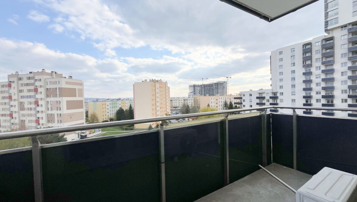 Kawalerka_do_wynajęcia_Pobitno_Lwowska_w_Rzeszowie_blisko_autostrada_8