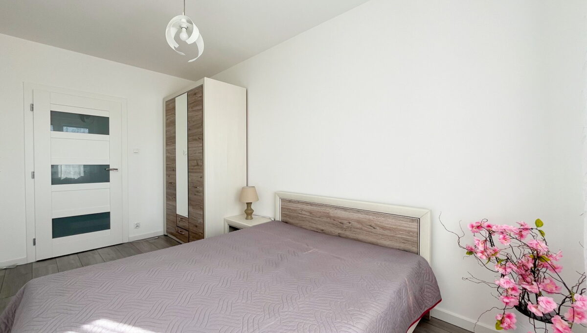 Lubelska_2_pokoje_do_wynajęcia_blisko_lotniska_w_Rzeszowie_1