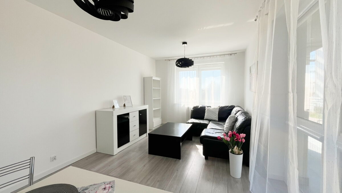 Lubelska_2_pokoje_do_wynajęcia_blisko_lotniska_w_Rzeszowie_4