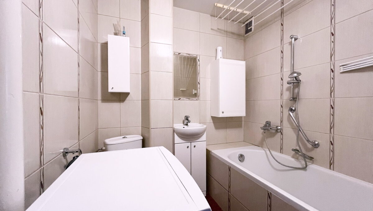 Piłsudskiego_centrum_Rzeszów_2_osobne_pokoje_na_wynajem_7