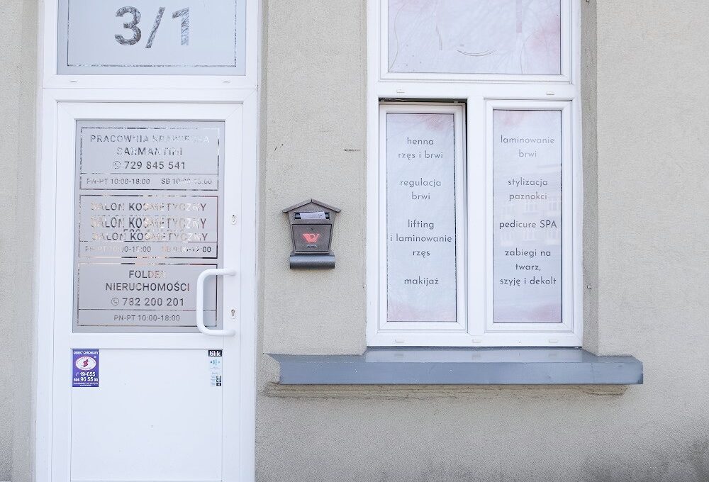 Lokal_Dąbrowskiego_Rzeszów_parter_z_ulicy_9