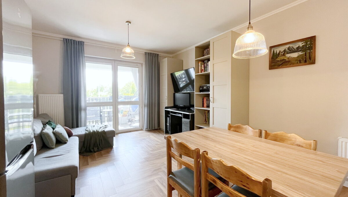 Lubelska_w_Rzeszowie_3_pokoje_duży_balkon_na_sprzedaż_4